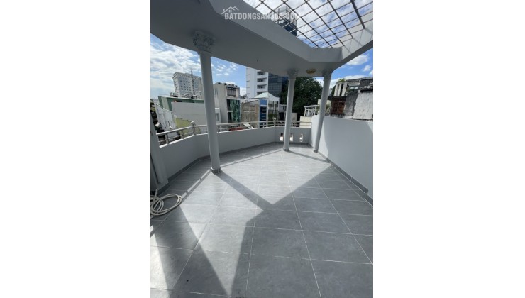 BÁN NHÀ MẶT TIỀN 40M2 4 TẦNG NGANG 4,4M 4 TẦNG DÒNG TIỀN 42T TRƯƠNG HÁN SIÊU Q1 9.9 TỶ